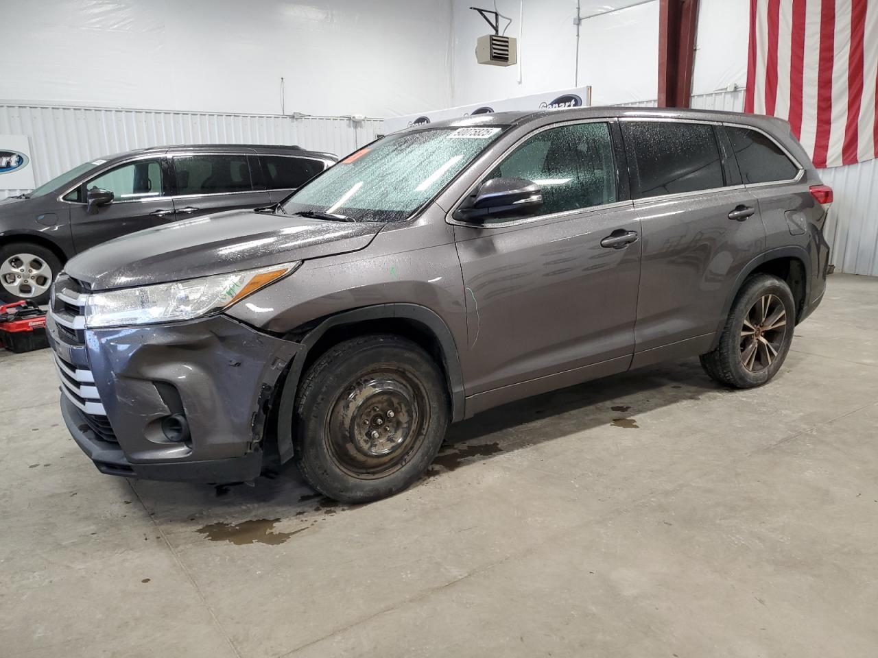 TOYOTA HIGHLANDER LE