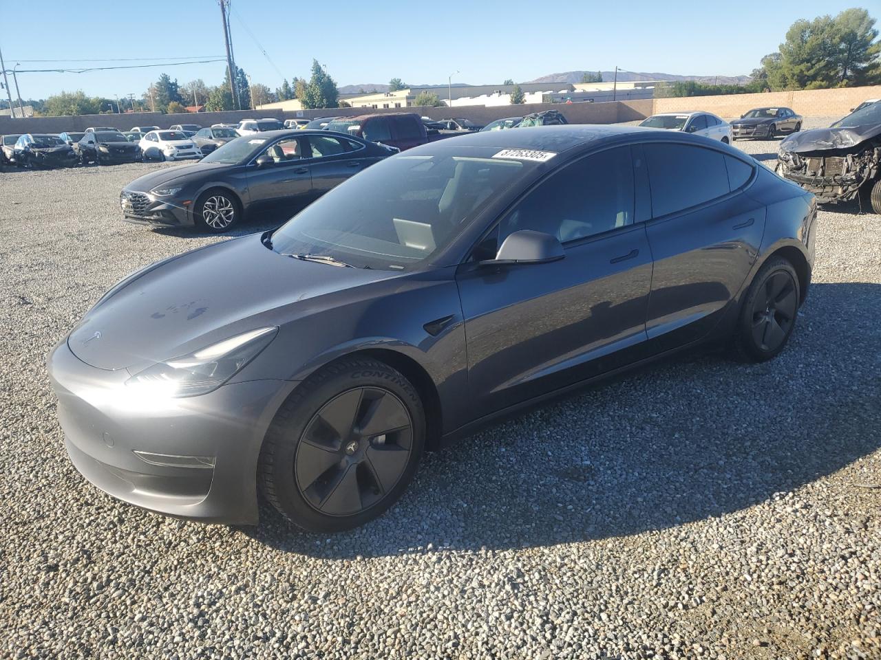 Lot #3302766377 2023 TESLA MODEL 3