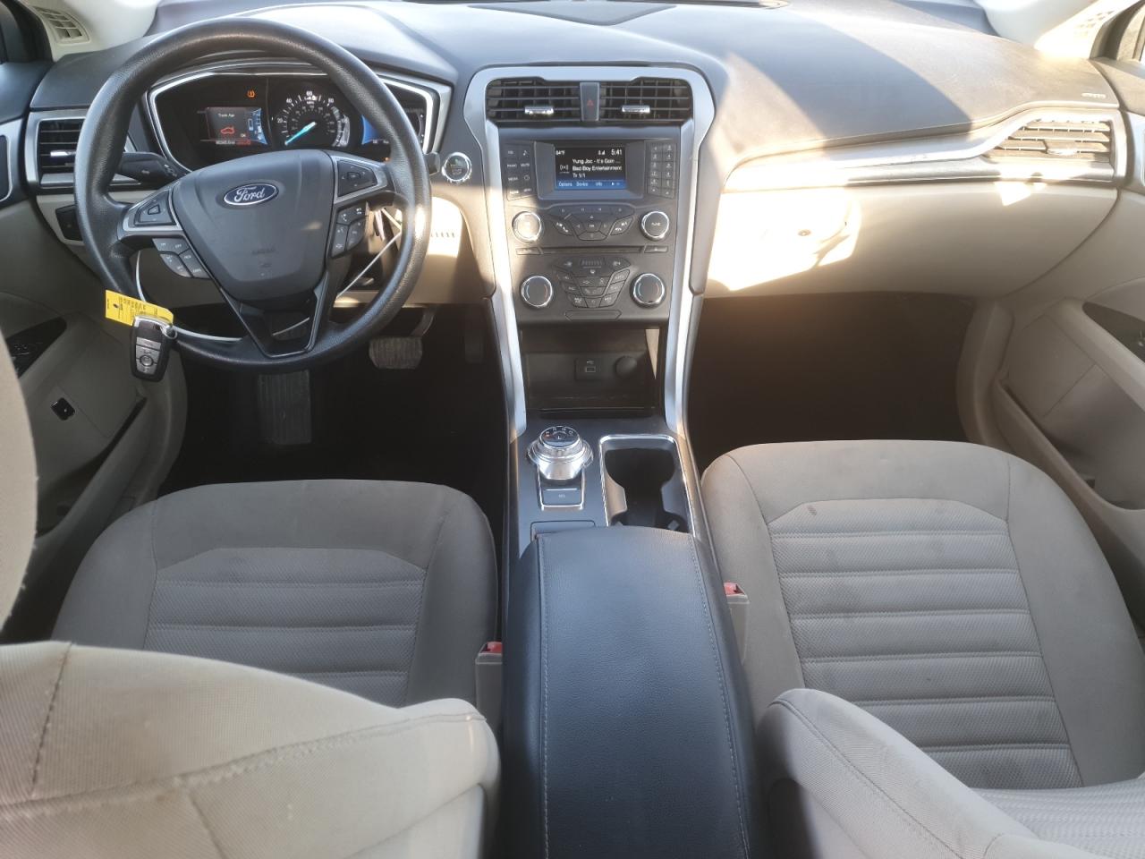 FORD FUSION SE HYBRID