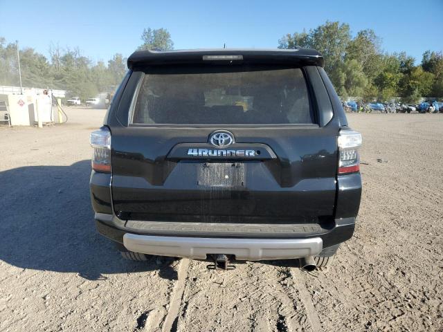 2019 TOYOTA 4RUNNER SR - JTEBU5JRXK5701346
