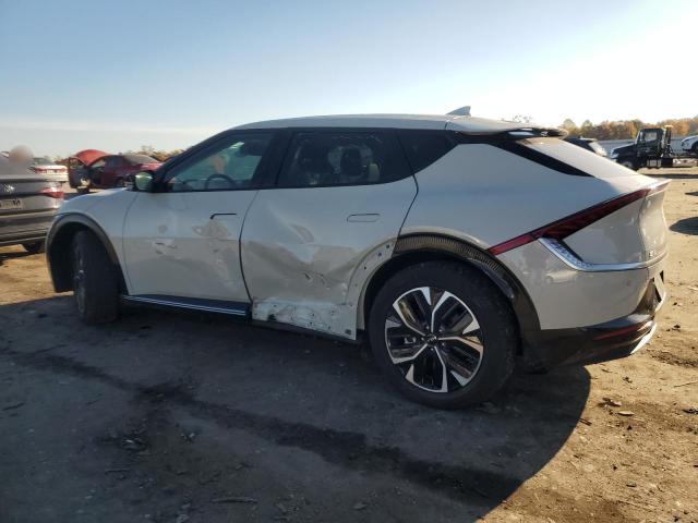 2023 KIA EV6 LIGHT - KNDC34LA0P5606363