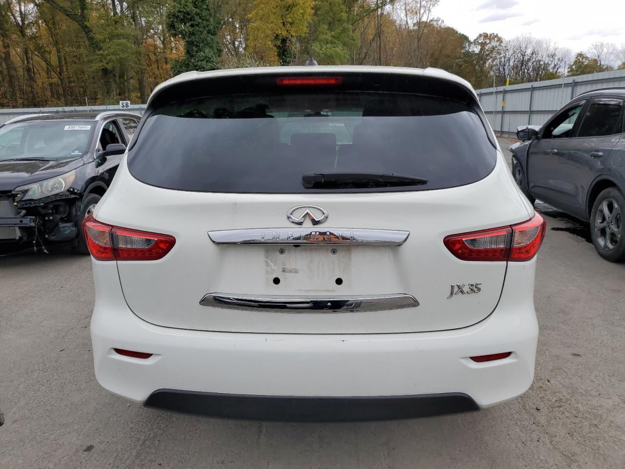 INFINITI JX35