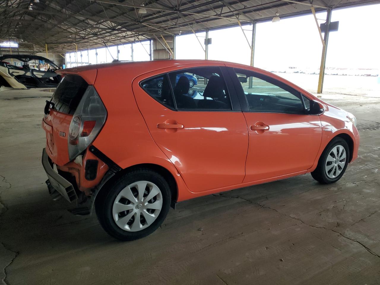 TOYOTA PRIUS C