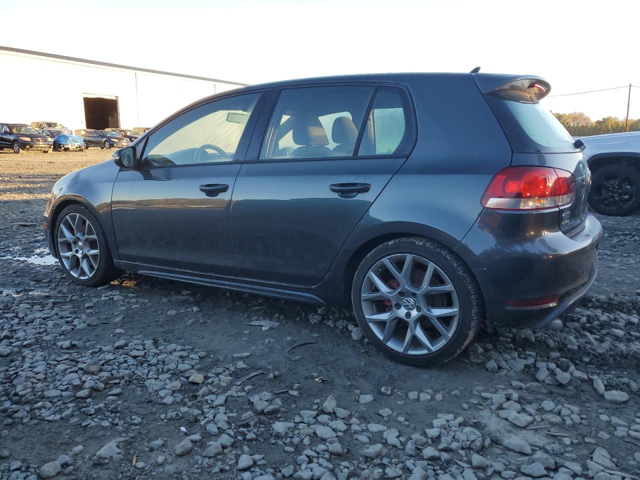 VOLKSWAGEN GOLF GTI
