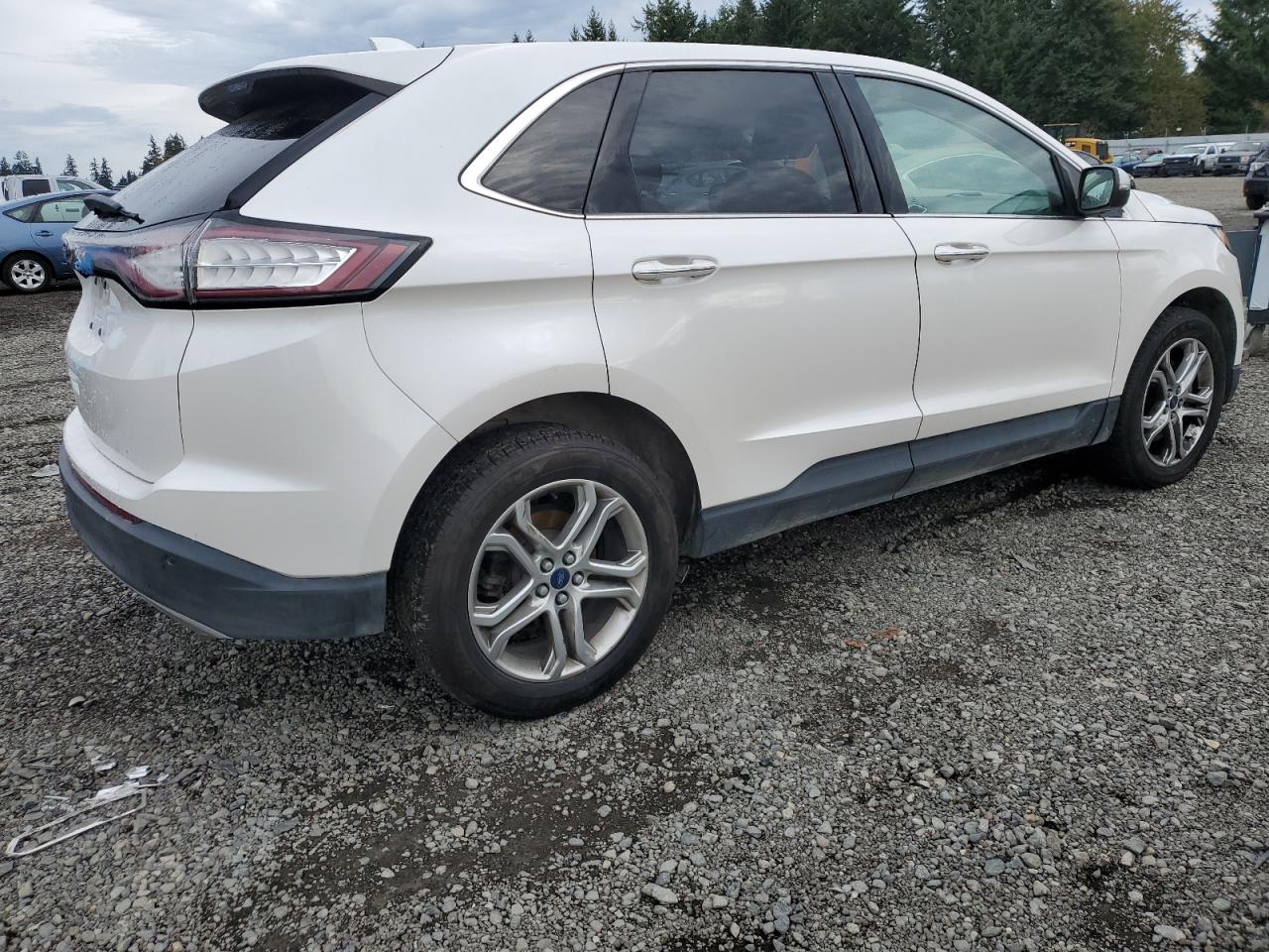 FORD EDGE TITANIUM
