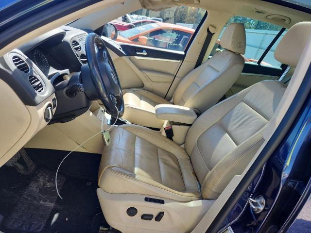 2012 VOLKSWAGEN TIGUAN S - WVGAV7AX0CW560141