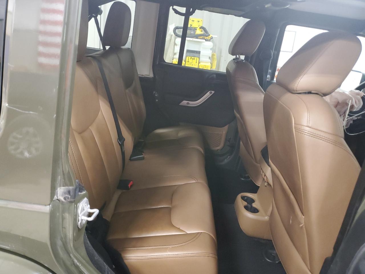 JEEP WRANGLER SAHARA