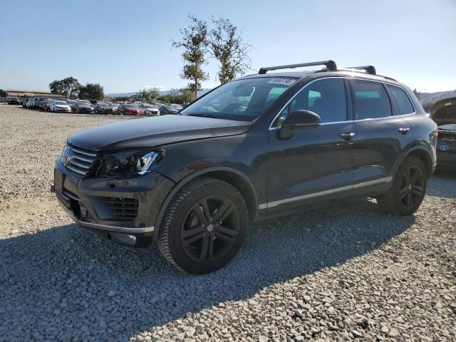 2017 VOLKSWAGEN TOUAREG WO WVGRF7BP7HD005348