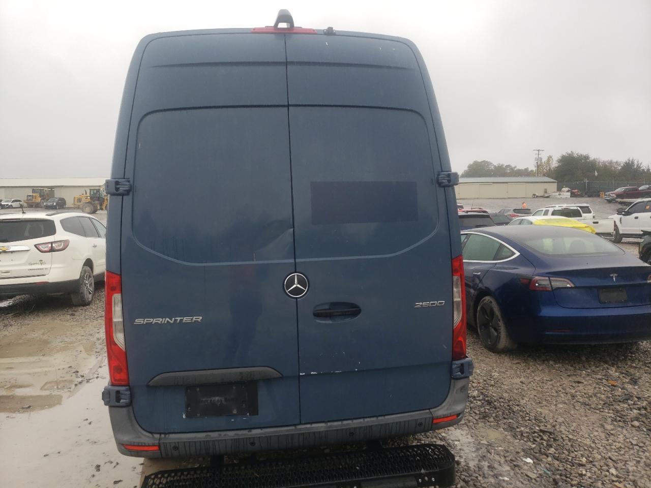 MERCEDES-BENZ SPRINTER 2500/3500