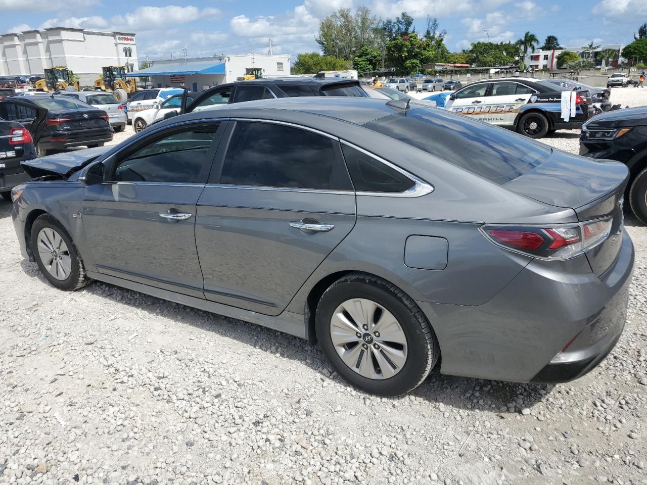 HYUNDAI SONATA HYBRID