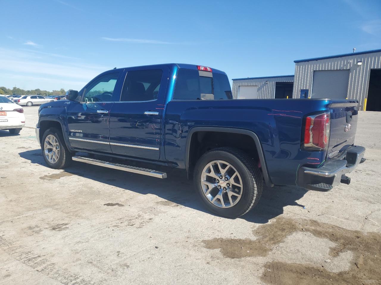 GMC SIERRA K1500 SLT