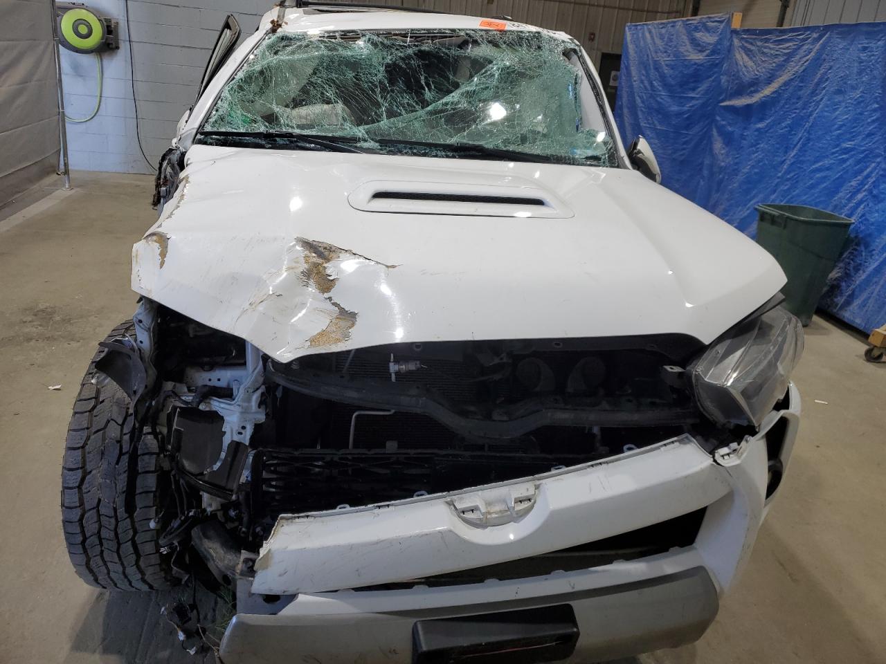 TOYOTA 4RUNNER SR5 PREMIUM