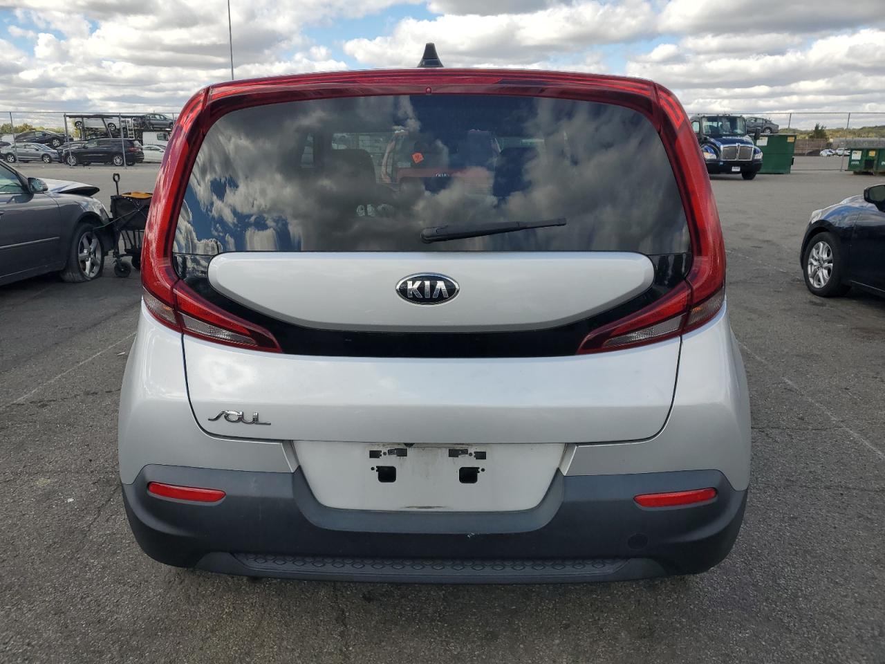 KIA SOUL LX