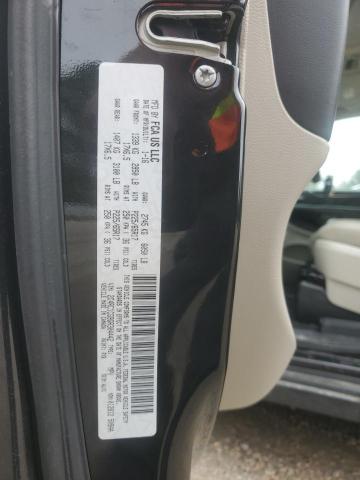 2016 CHRYSLER TOWN & COU - 2C4RC1CG9GR304442