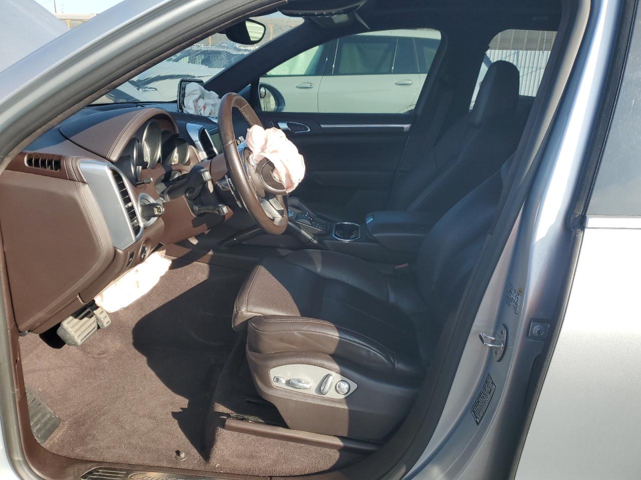 PORSCHE CAYENNE SE HYBRID