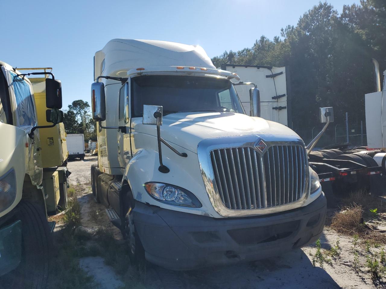 Lot #3269117775 2014 INTERNATIONAL PROSTAR