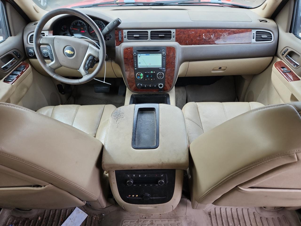 CHEVROLET SUBURBAN K1500 LT