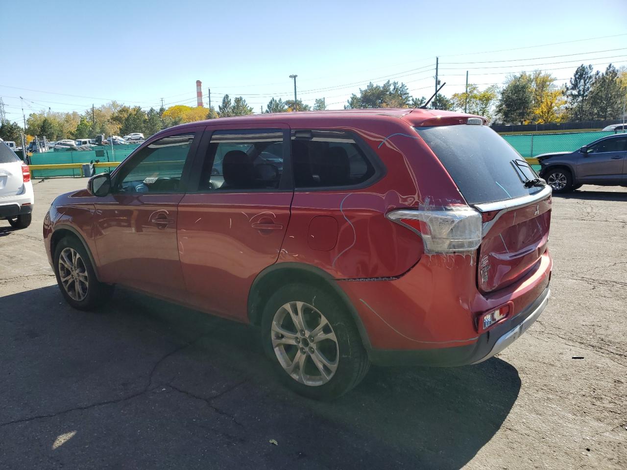 MITSUBISHI OUTLANDER SE