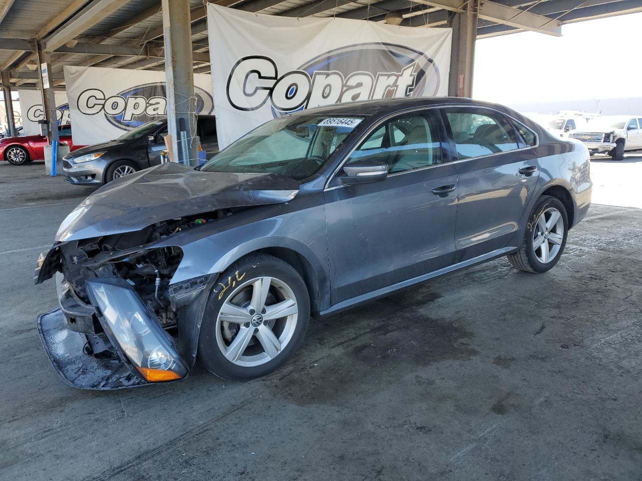 VOLKSWAGEN PASSAT SE