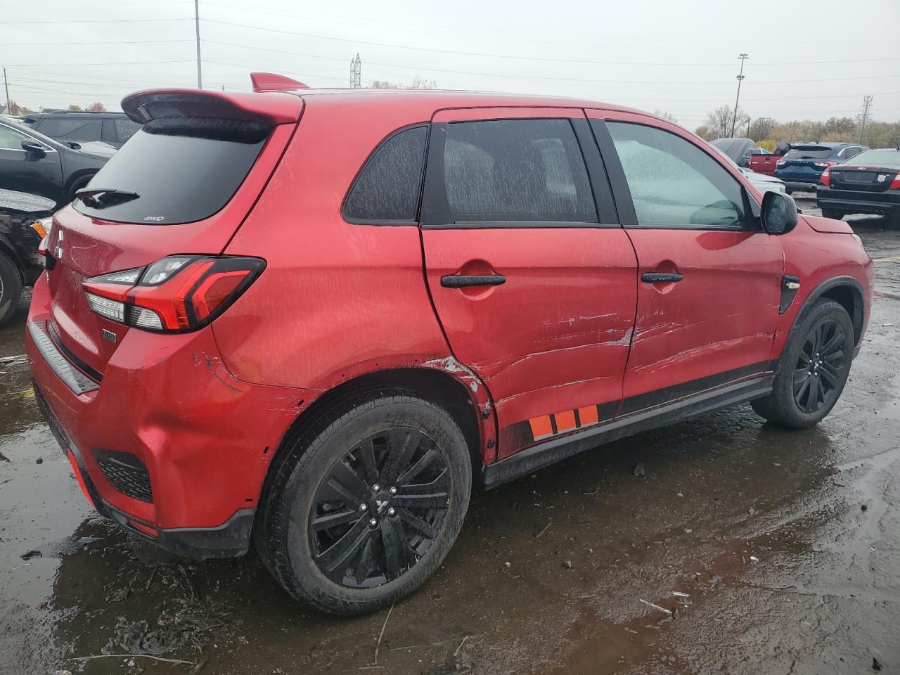 MITSUBISHI OUTLANDER ES