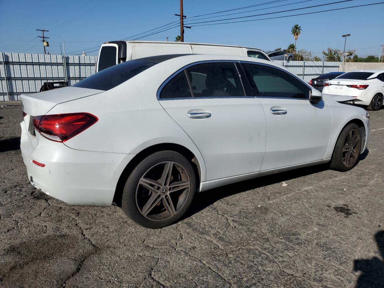 MERCEDES-BENZ A-CLASS 220