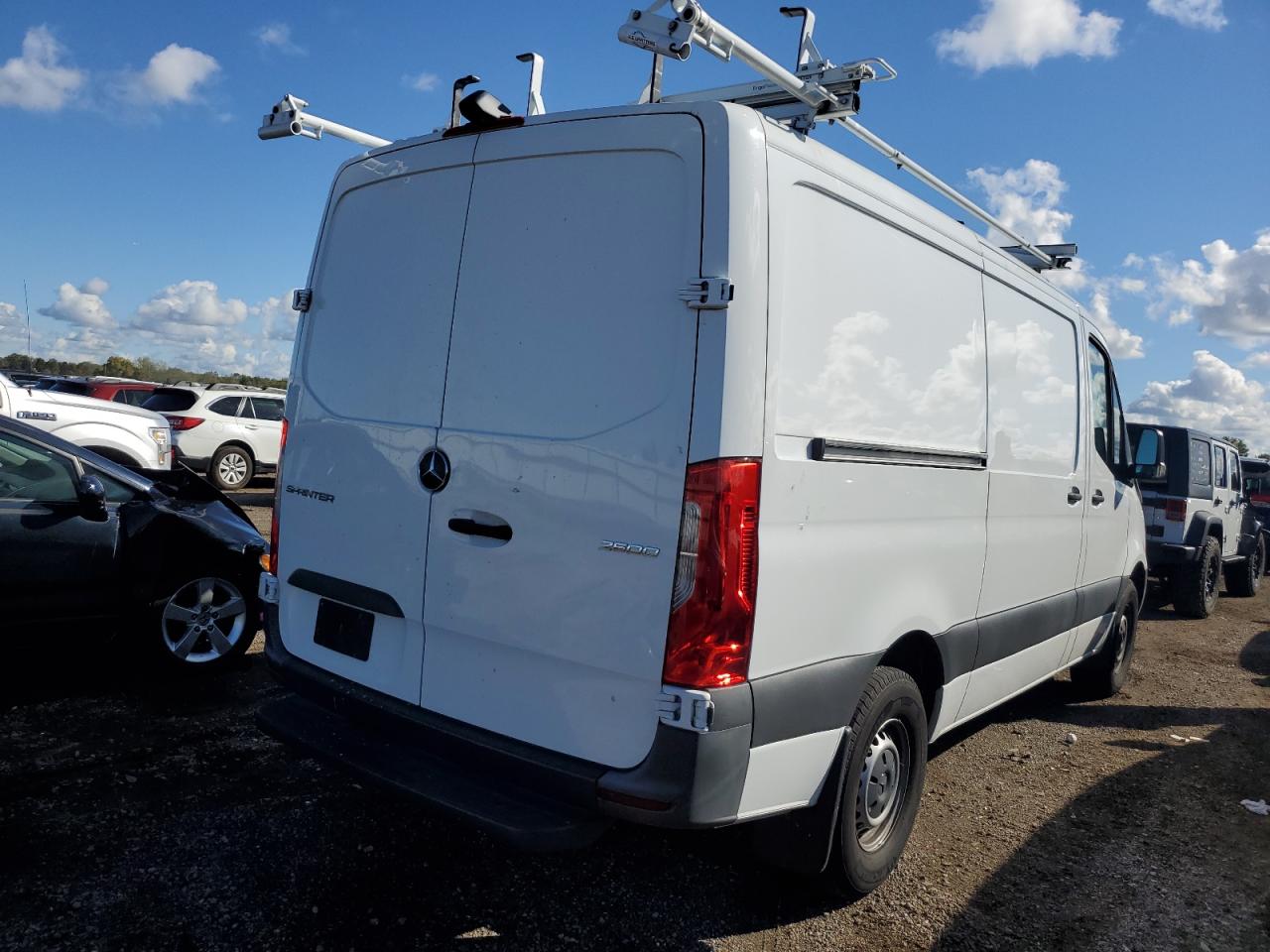 MERCEDES-BENZ SPRINTER 2500