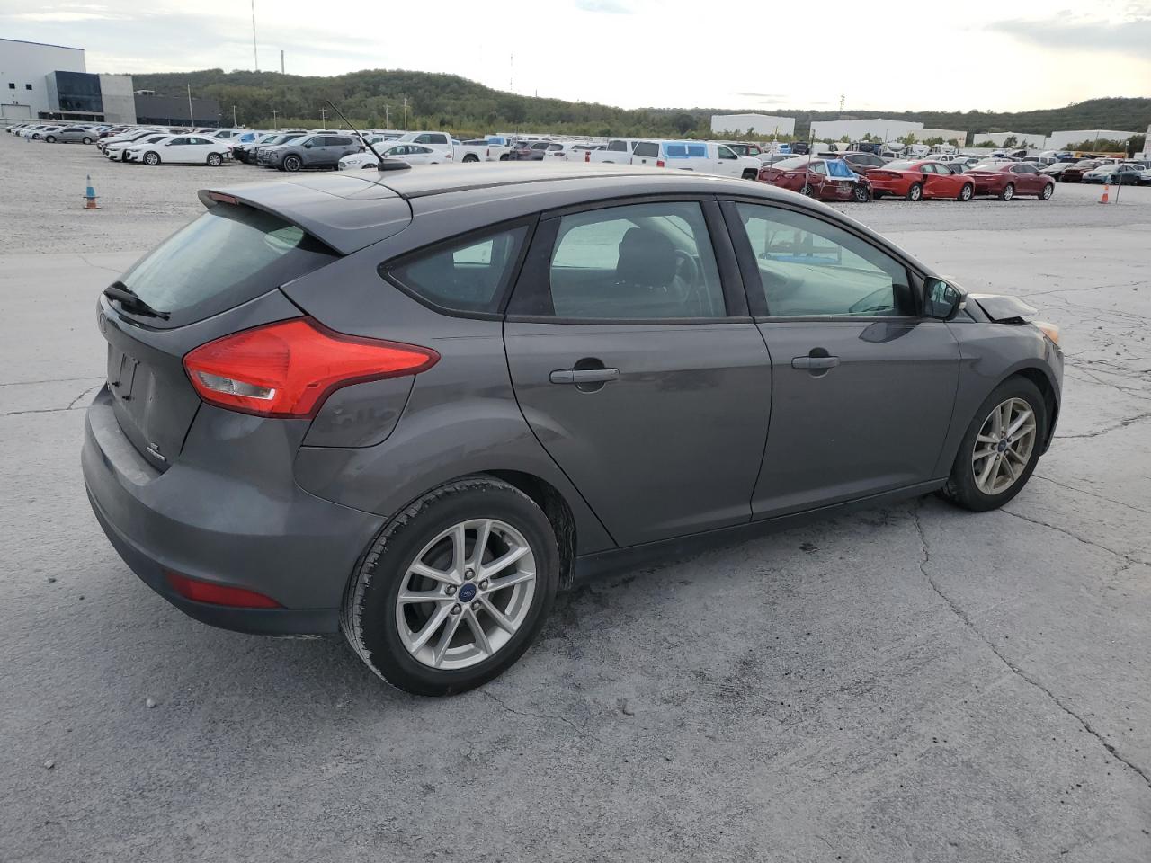 FORD FOCUS SE