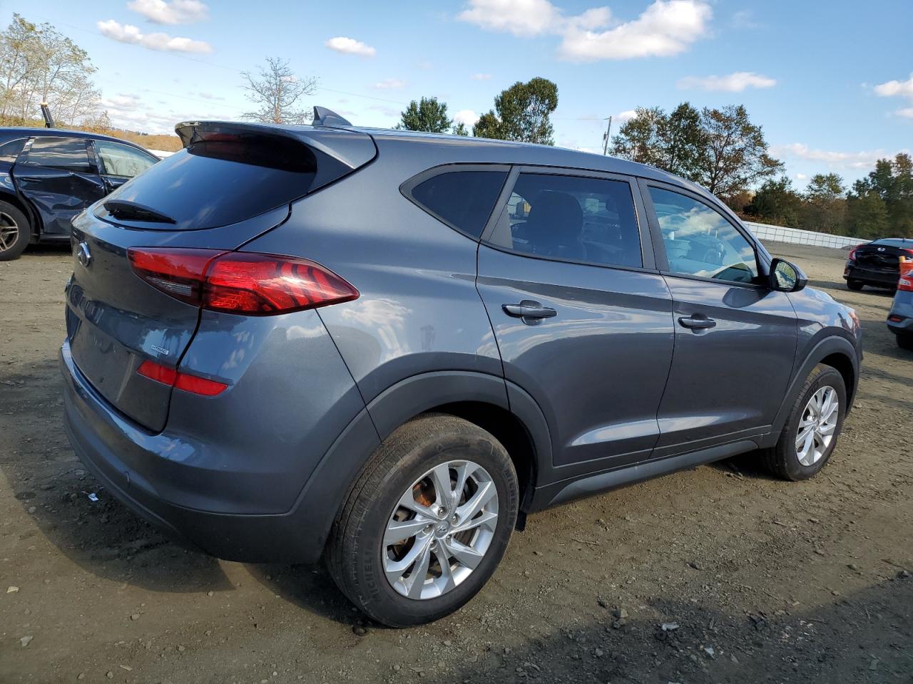 HYUNDAI TUCSON SE