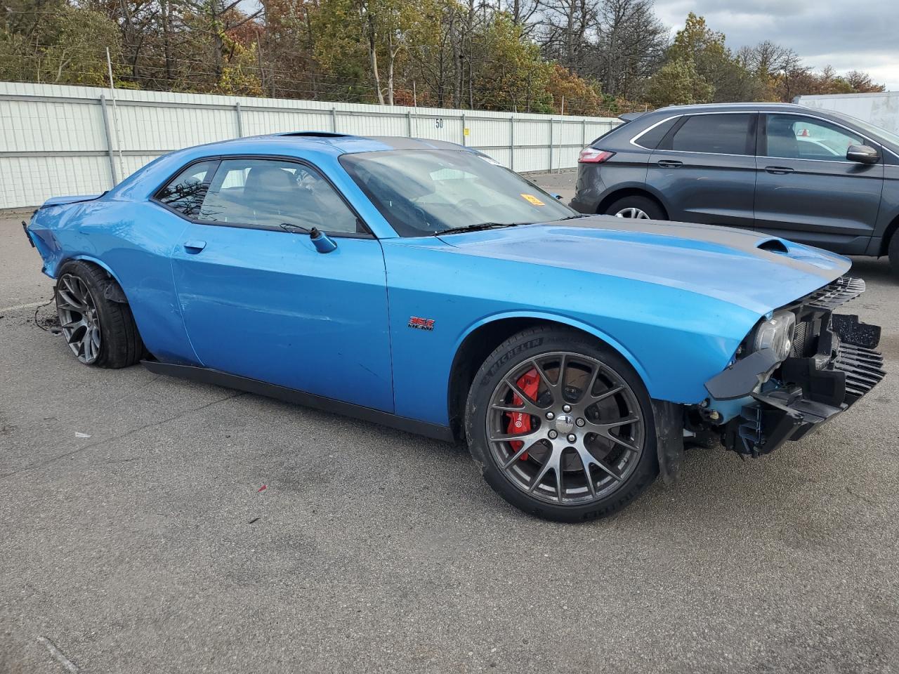DODGE CHALLENGER SRT 392