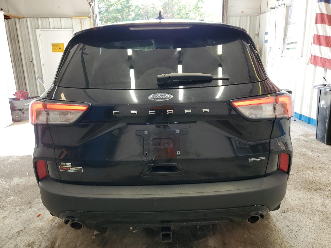 FORD ESCAPE SE
