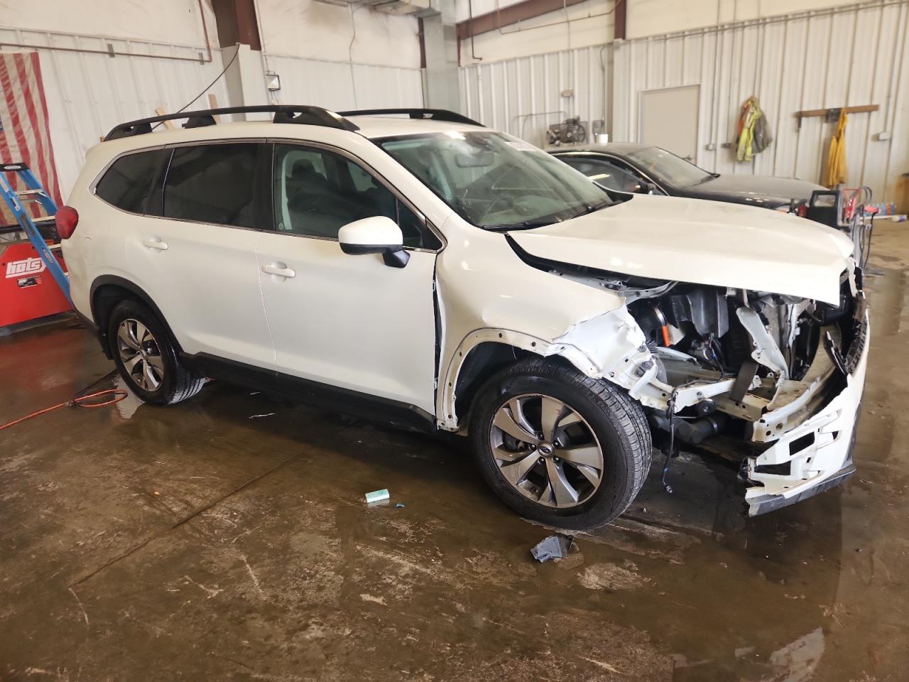 SUBARU ASCENT PREMIUM