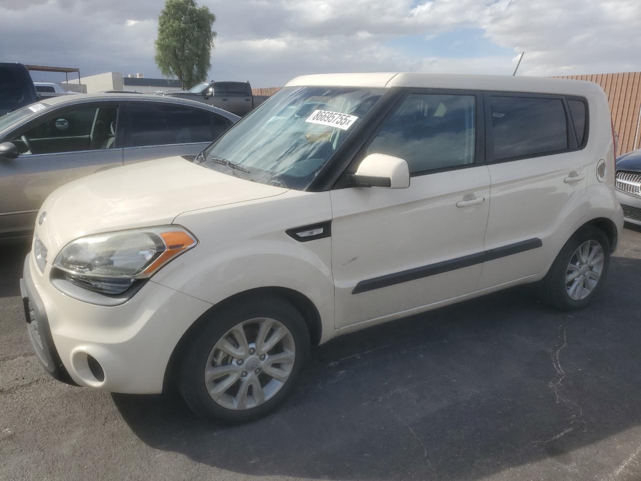 KIA SOUL