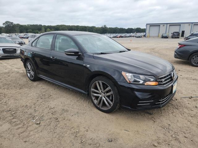2018 VOLKSWAGEN PASSAT S - 1VWAA7A36JC049140