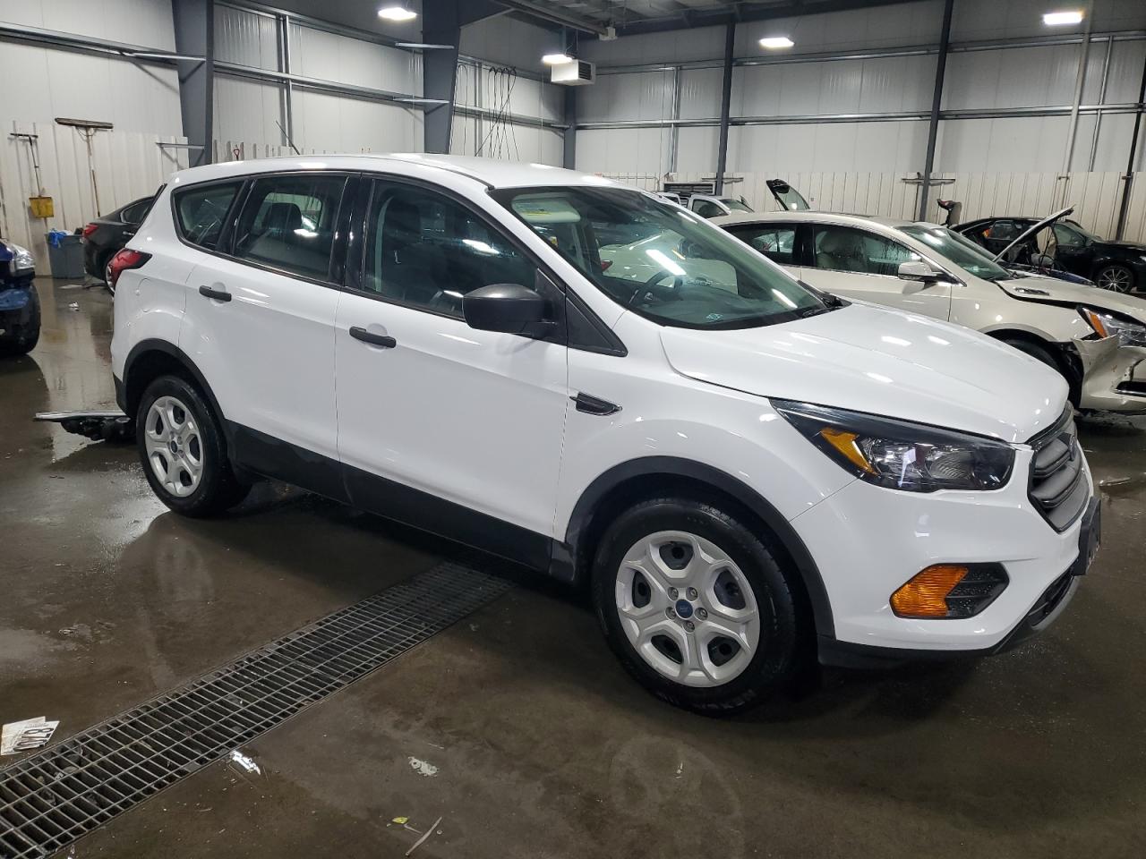 FORD ESCAPE S