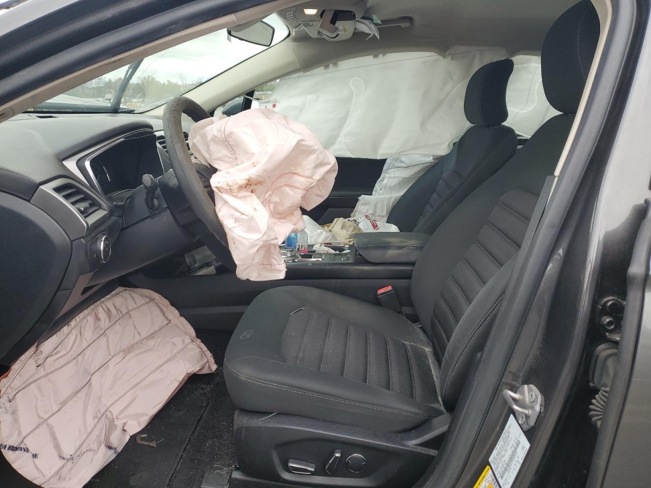 Lot #3301603728 2017 FORD FUSION SE