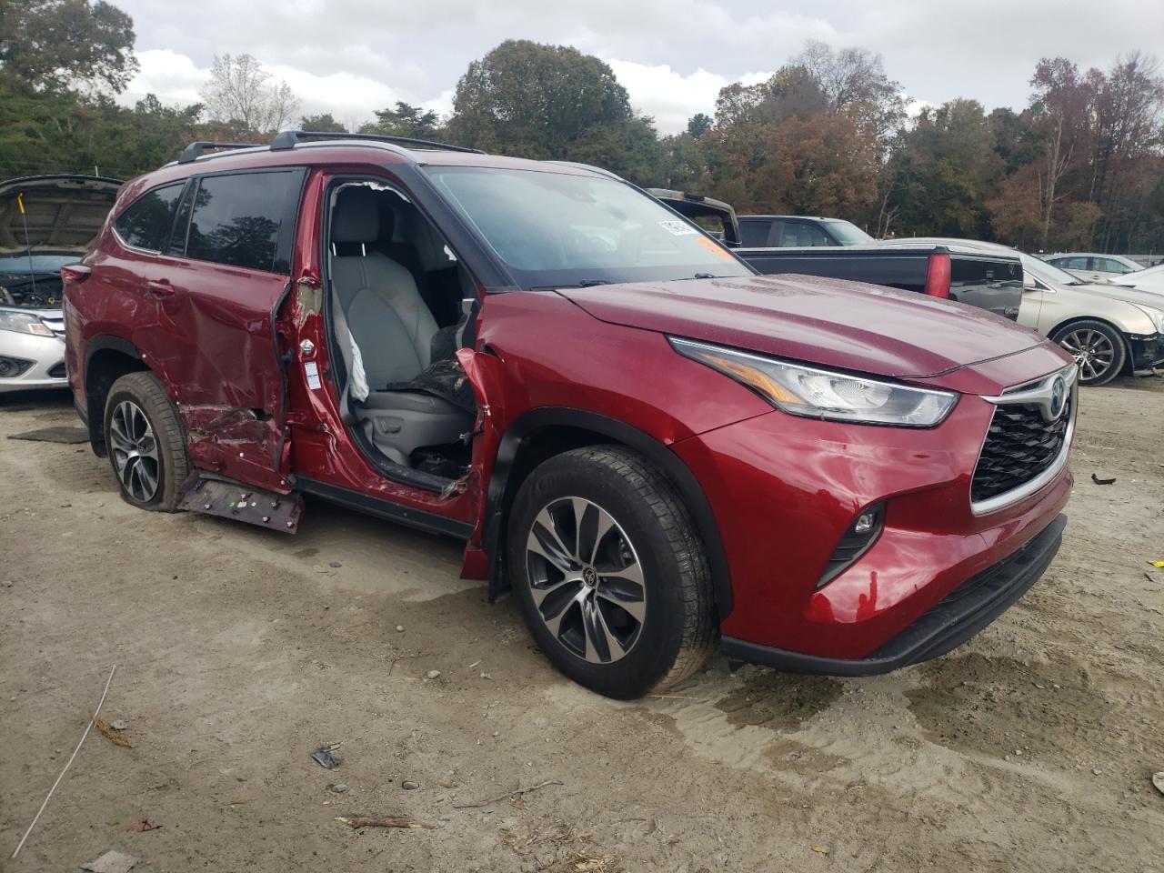 TOYOTA HIGHLANDER HYBRID XLE
