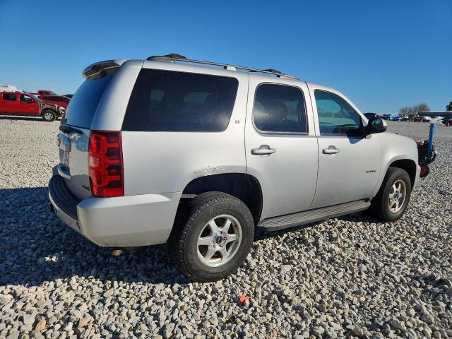 2011 CHEVROLET TAHOE K150 - 1GNSKBE04BR256266