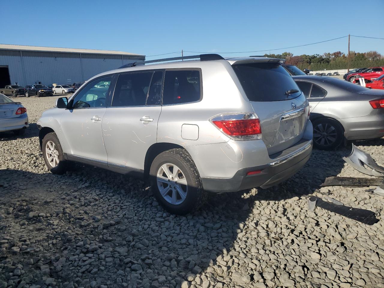 TOYOTA HIGHLANDER BASE