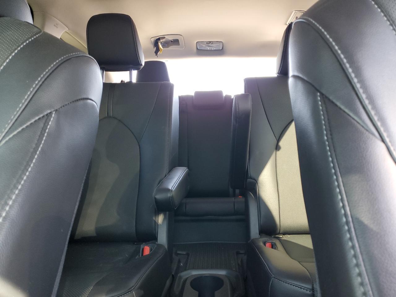 TOYOTA HIGHLANDER HYBRID LIMITED