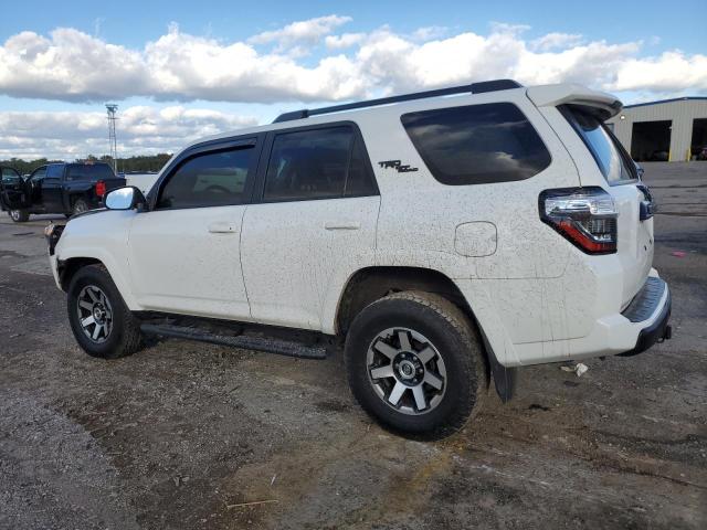 2020 TOYOTA 4RUNNER SR #3294402504