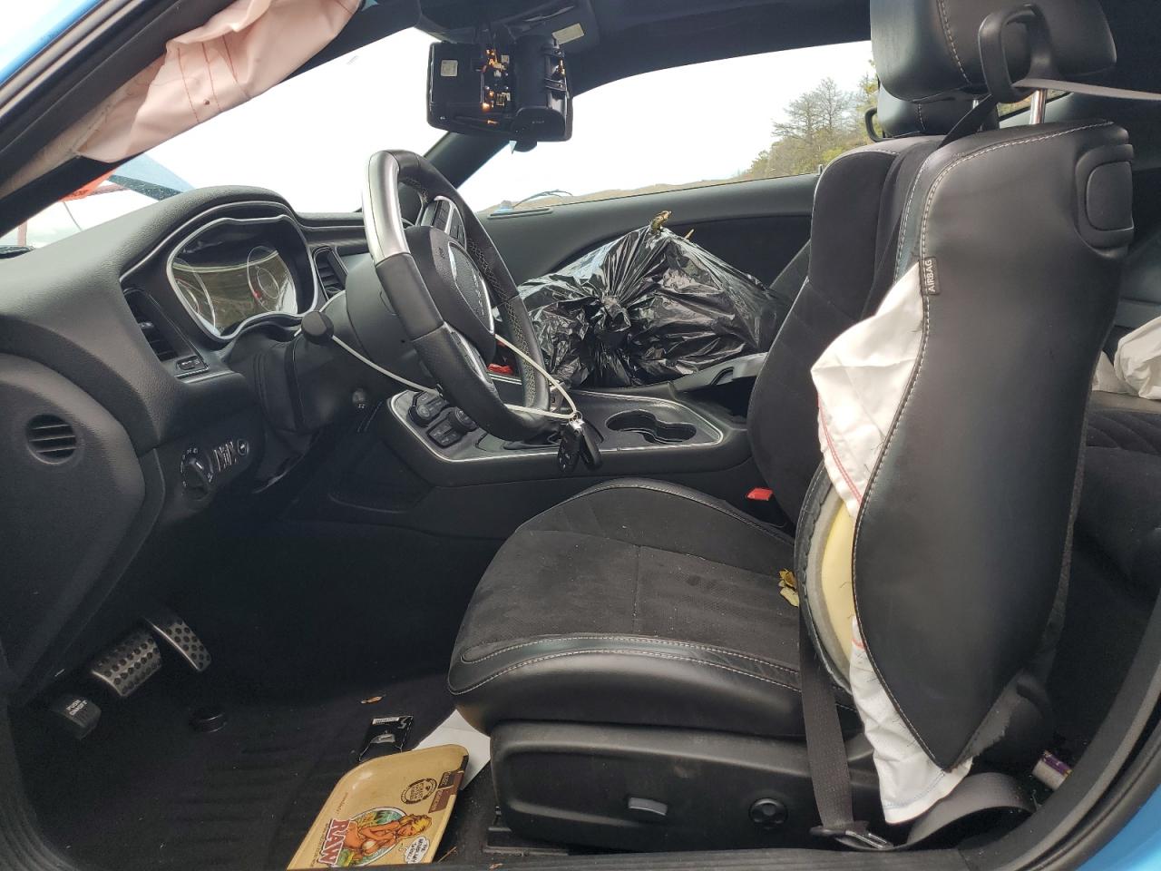 DODGE CHALLENGER SRT 392