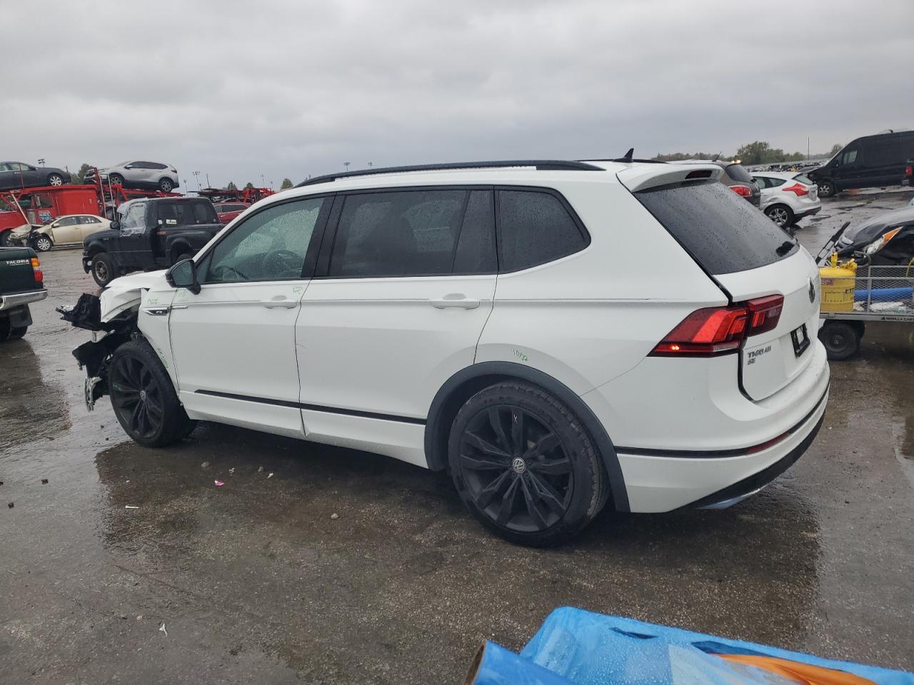 VOLKSWAGEN TIGUAN SE