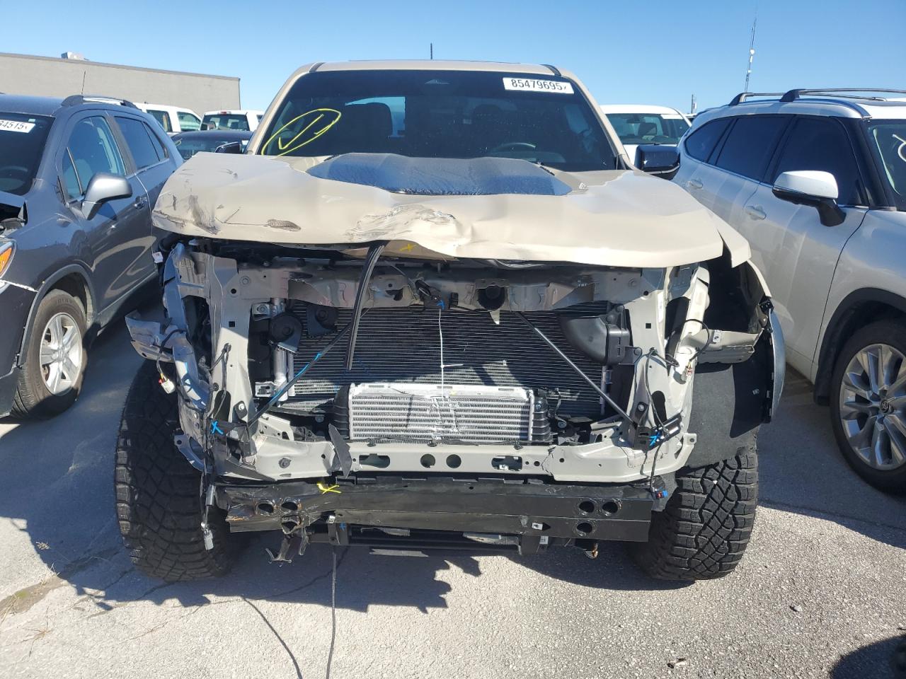 CHEVROLET COLORADO ZR2