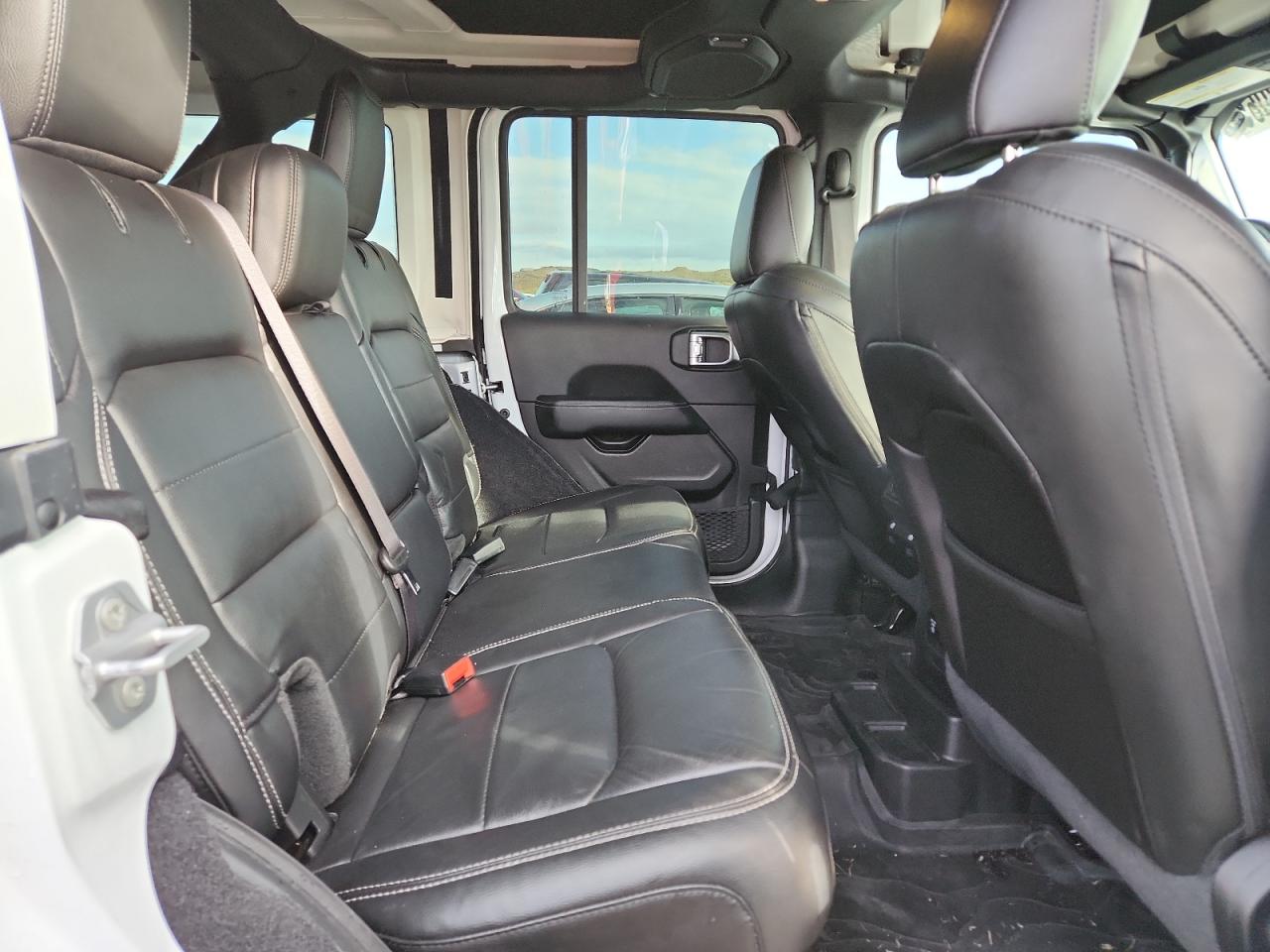 JEEP WRANGLER SAHARA