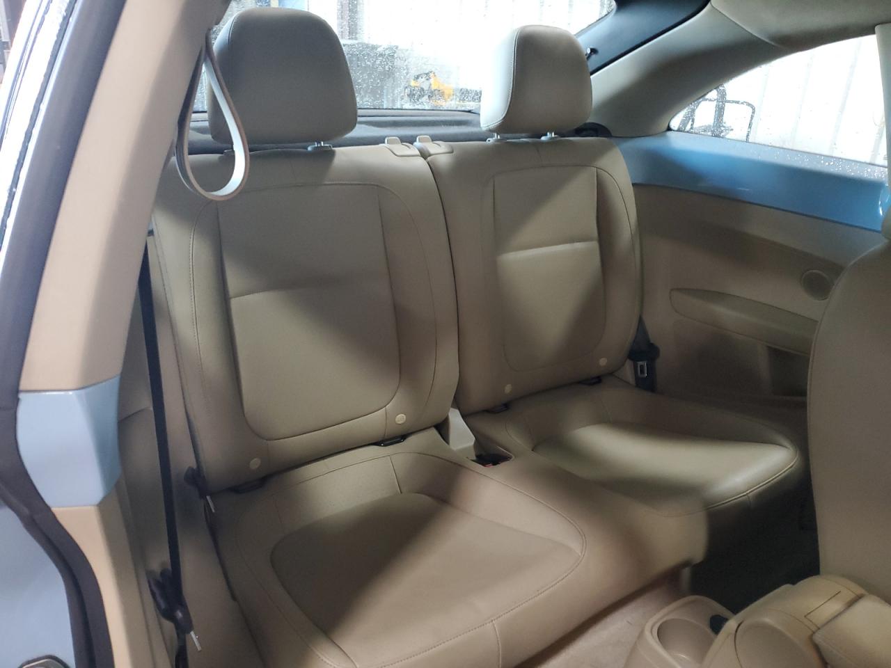 VOLKSWAGEN BEETLE 1.8T