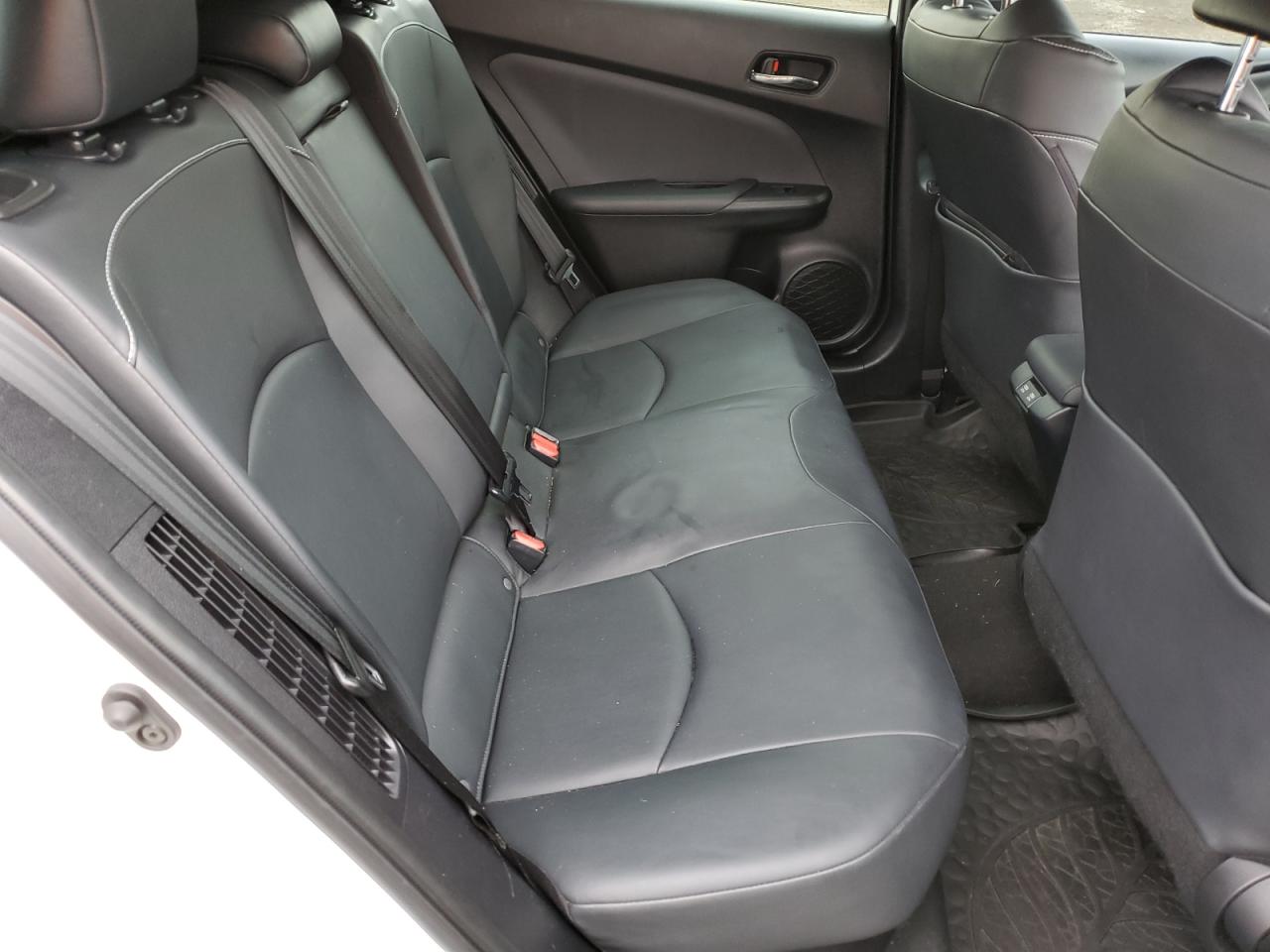 TOYOTA PRIUS PRIME LE