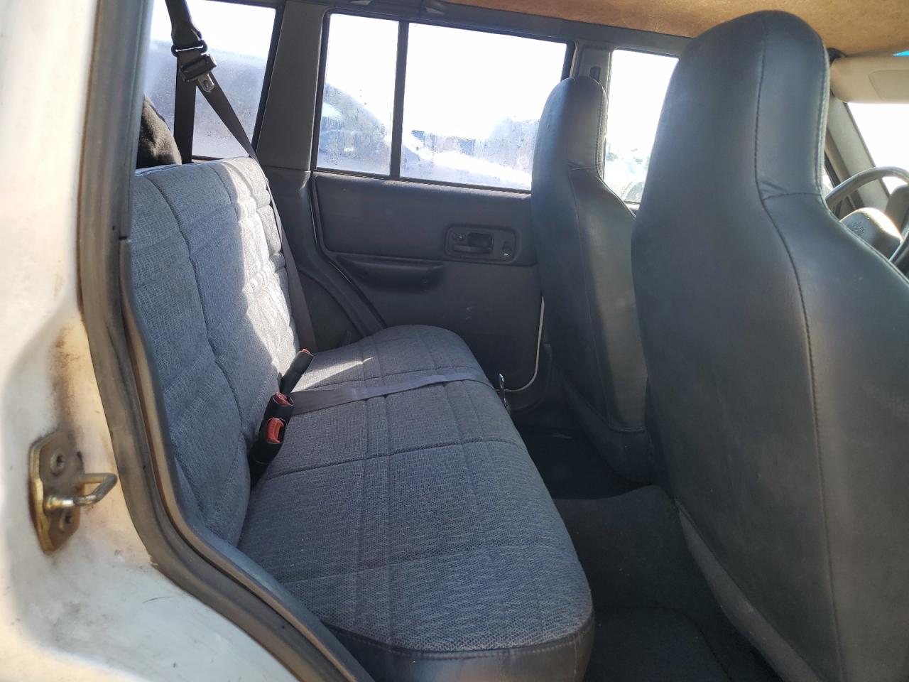 Lot #3297155496 2001 JEEP CHEROKEE S