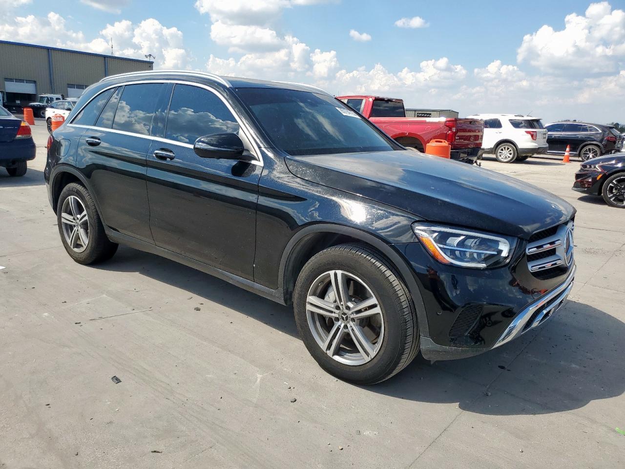 MERCEDES-BENZ GLC-CLASS 300