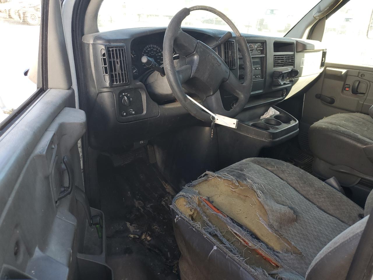 Lot #3278557940 2004 CHEVROLET EXPRESS G3