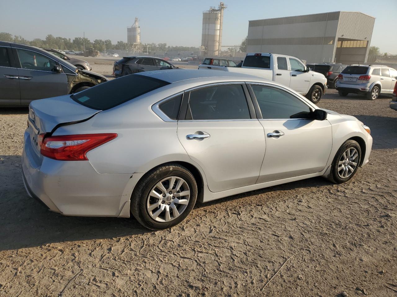 NISSAN ALTIMA 2.5